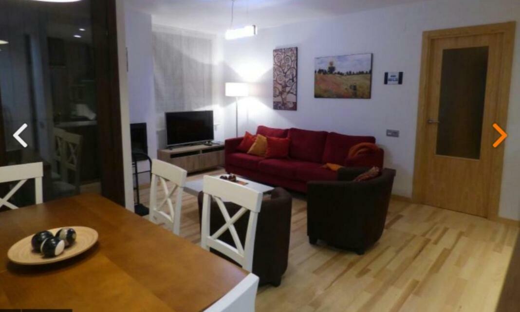 Pleta Del Mon Apartment เบนาสเก ภายนอก รูปภาพ
